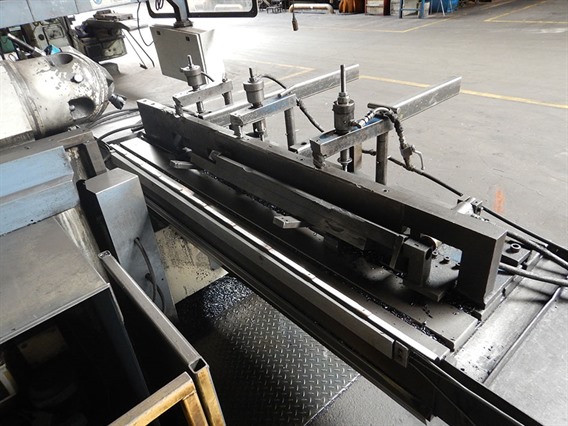 Jarbe X: 1500 - Y: 700 - Z: 500 mm