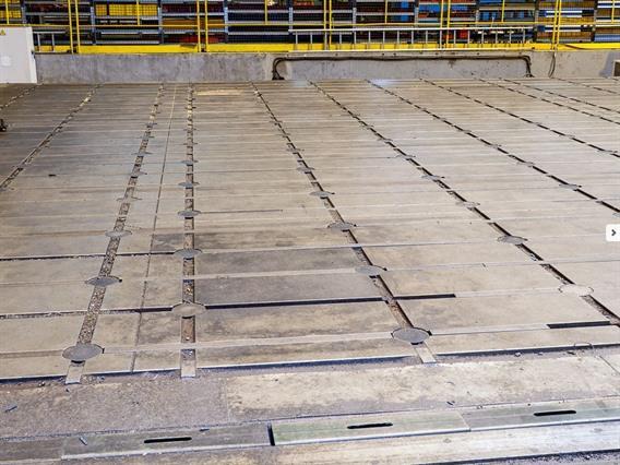 T-slot Table 3895 x 1595 x 400 mm