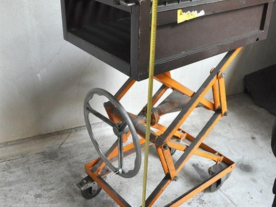 Rollertable & scissorlift 