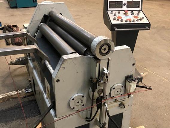 Famar QAI 1050 x 3 mm CNC