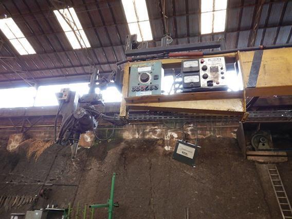 Lincoln Welding crane