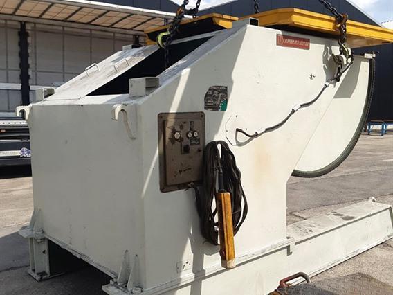 Lambert-Jouty 25 ton welding manipulator