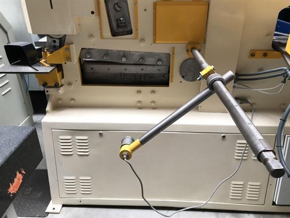 Geka Hydracrop SD 110 ton PD CNC