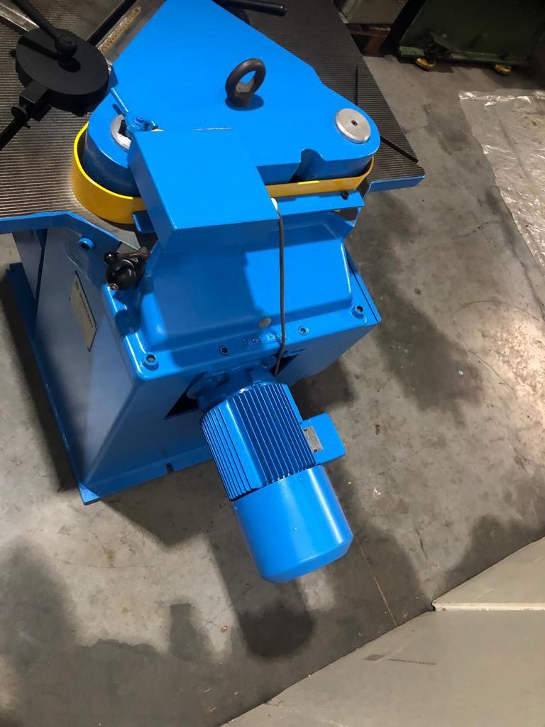Boschert LB12 K4 225/4 mm — Hydraulic corner notcher — photo 6