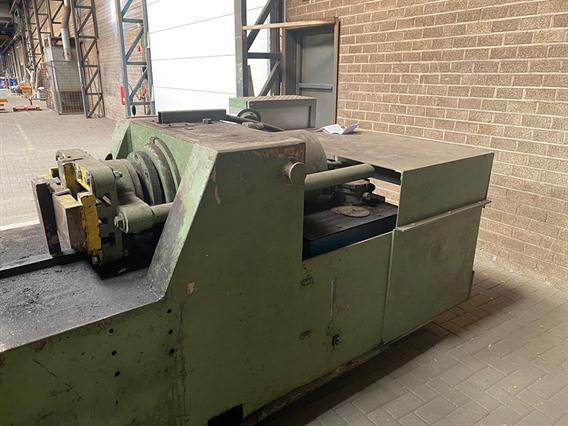 Bochumer Eisenhutte horizontal straightening press 300 ton