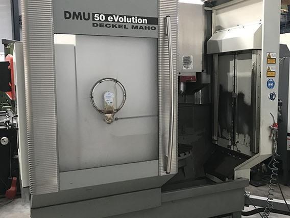 DMG Deckel-Maho DMU50e X: 500 - Y: 420 - Z: 380mm