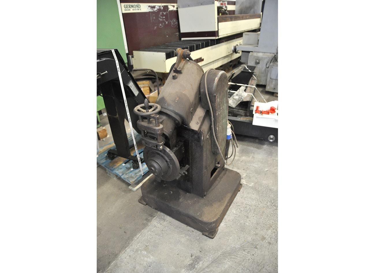 Pullmax edge bevelling — Other & special purpose milling machines — photo 1