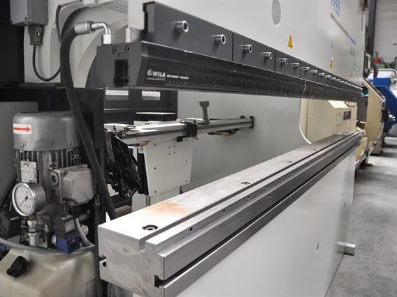 LVD PPEB 80 ton x 2500 mm CNC