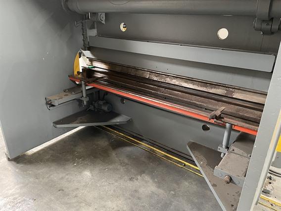 Haco-Metal 140 ton x 3100 mm
