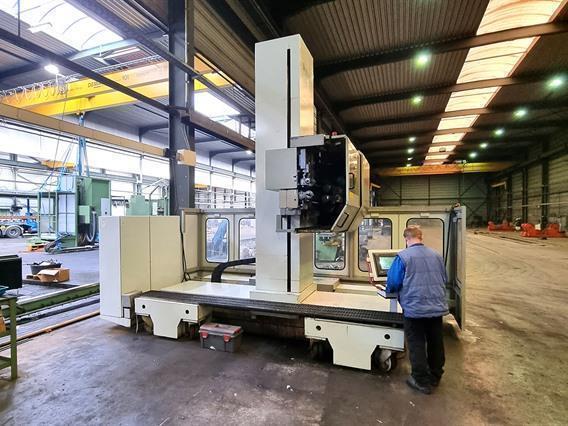 Maus Italia X: 2500 - Y: 2500 - Z: 800 mm CNC