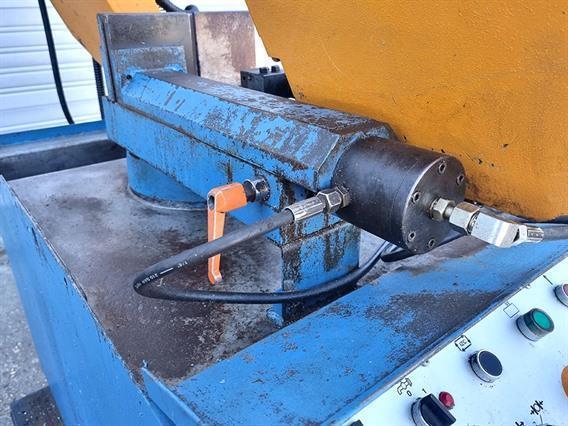 Anbas TR 300