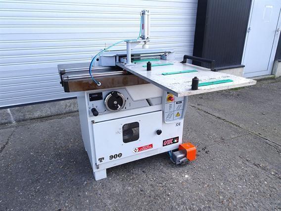 CMC T900 spindle moulder