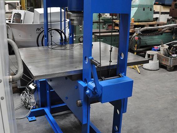 Kimm 100 ton