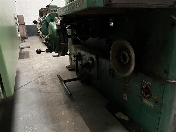 Schneider paper shear