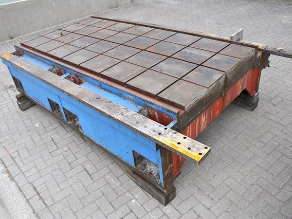 T-slot Table 3050 x 1520 mm