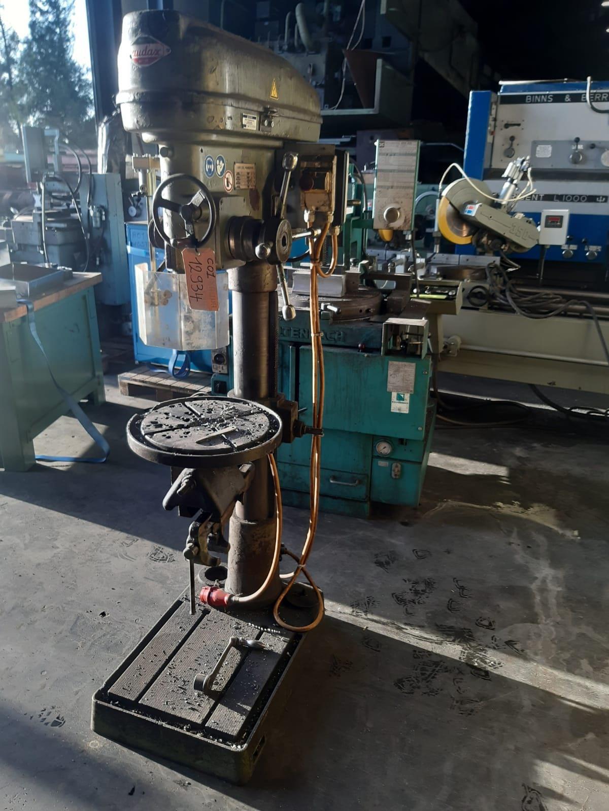 Mas Tos VR2 Mk4 — Bench & columntype drilling machines — photo 1