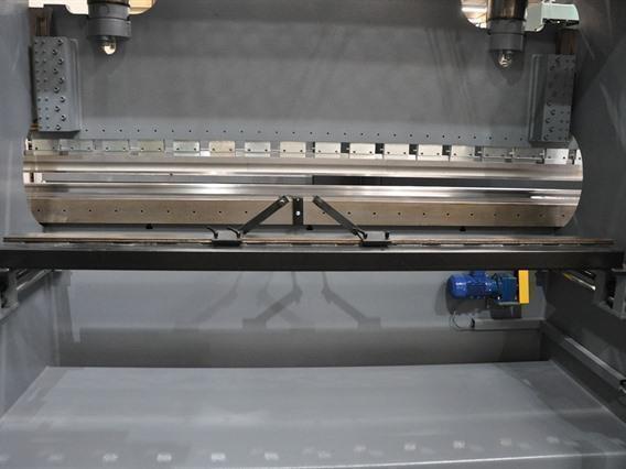 Haco PPES 250 ton x 4100 mm CNC