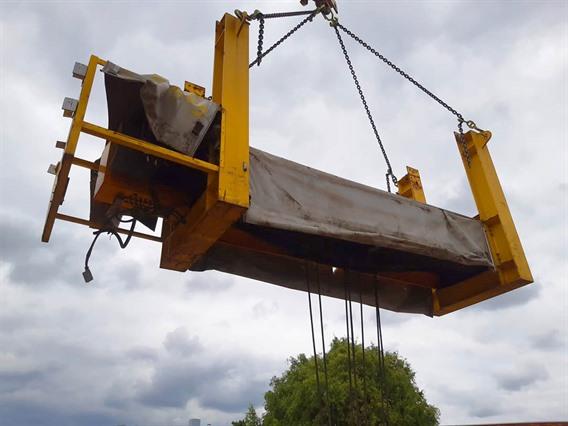 Kone XL 700 32 ton hoist