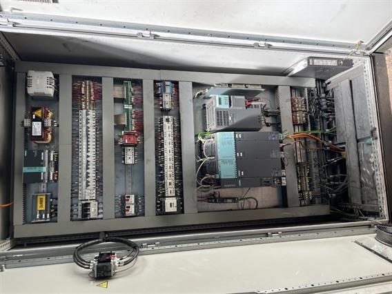 Blansko Tos SKD 32B Ø 3500 mm CNC