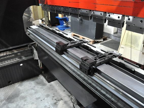 Amada HFT 130 ton x 3140 mm CNC