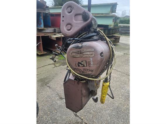 GIS electric chain hoist 1500 kg