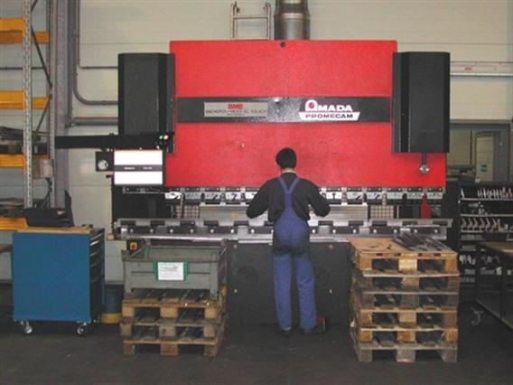 Amada HFB 220/30