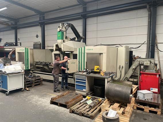 Unisign X: 4000 - Y: 800 - Z: 600 mm CNC