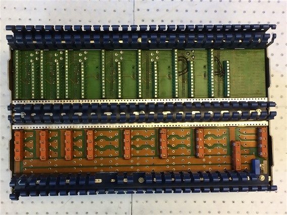 LVD C3939244, consisting of 3 parts:-RACK AC DRIVERS