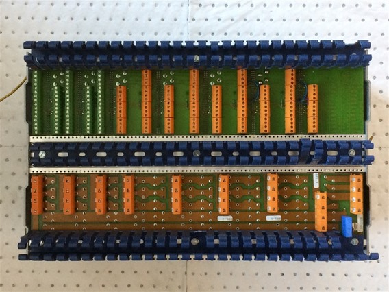 LVD C3939244, consisting of 3 parts:-Rack AC Drivers