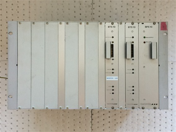 LVD C3939244, consisting of 3 parts:-Rack AC Drivers
