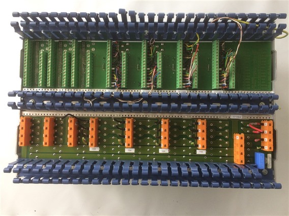 LVD C3939244, consisting of 6 parts:-Rack AC Drivers