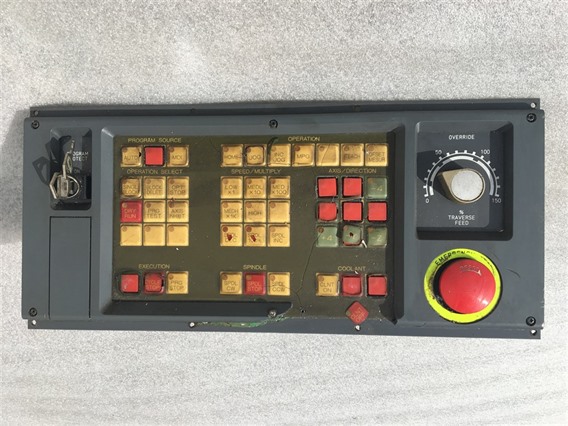 Fanuc A02B-0092-C141 Fanuc Operator Panel (1)-