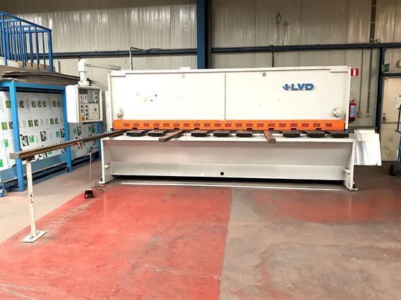 LVD MVS-C 4100 x 6 mm CNC