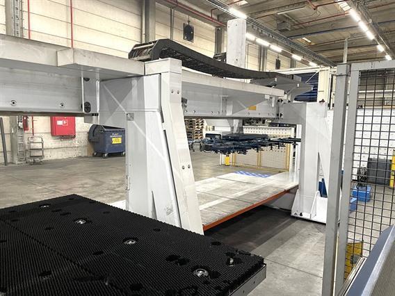 Trumpf TruPunch 5000 + Sheetmaster + GripMaster