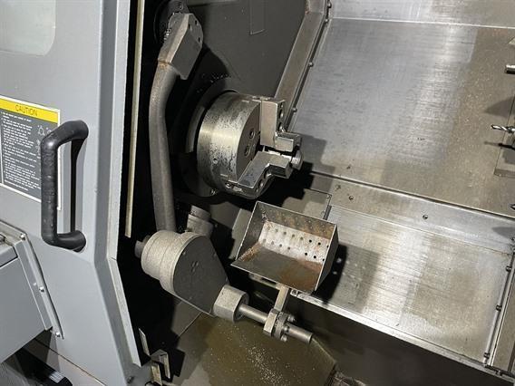 Hyundai SKT 21 Ø 350 x 410 mm CNC
