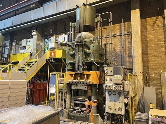 HL 1000 ton 4 column press