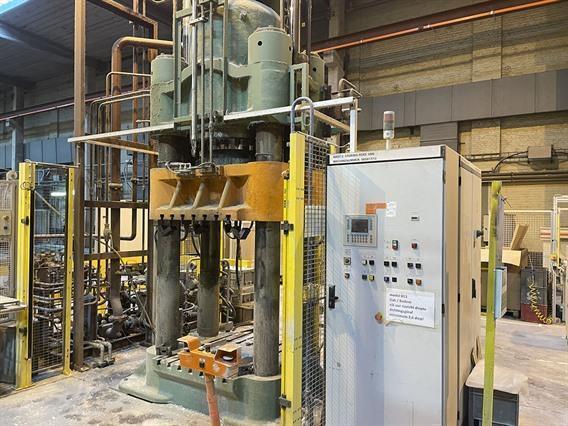 HL 1000 ton 4 column press