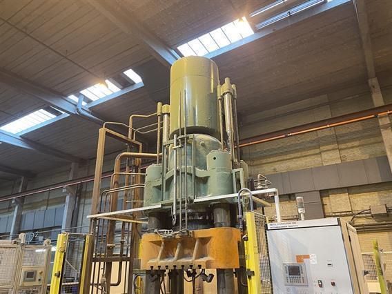 HL 1000 ton 4 column press