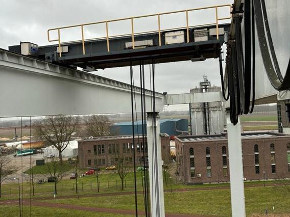 SWF Gantry Crane 70 ton + 5 ton x 25 meter