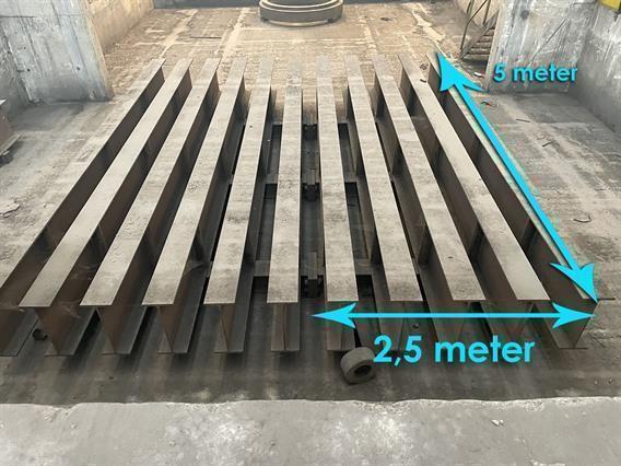 Welding table 2,5 x 5 meter