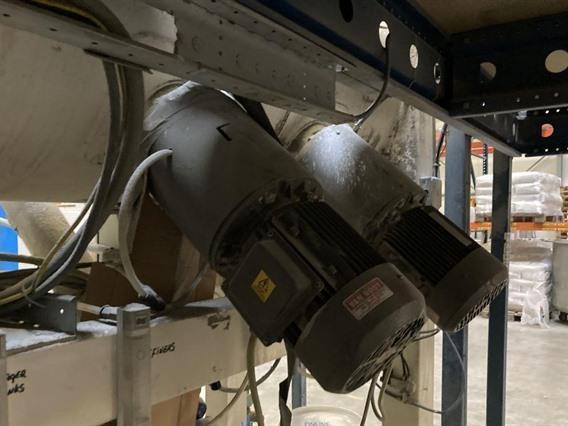 KEK Gardner  Mixer 1000L Plougshare + bagging unit