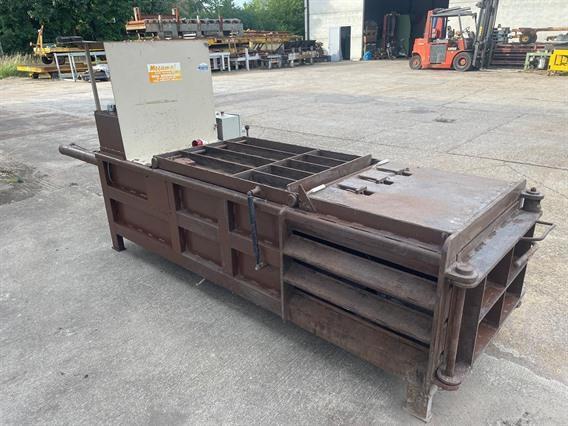 Mecamat scrap balling press