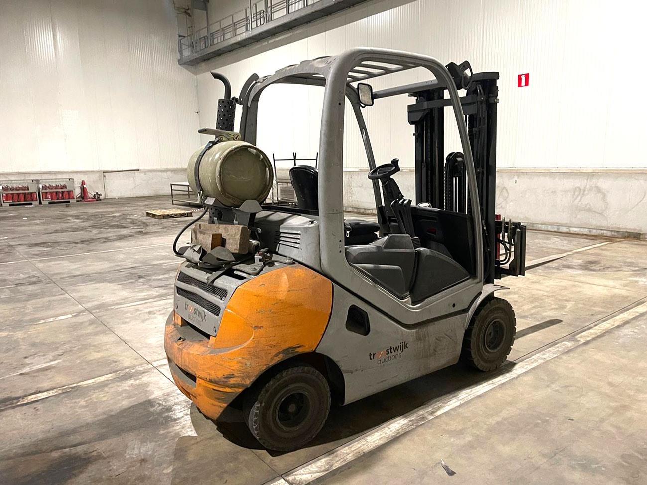 Still RX70 2,5 ton — Vehicles (lift trucks – loading – cleaning etc) — photo 9