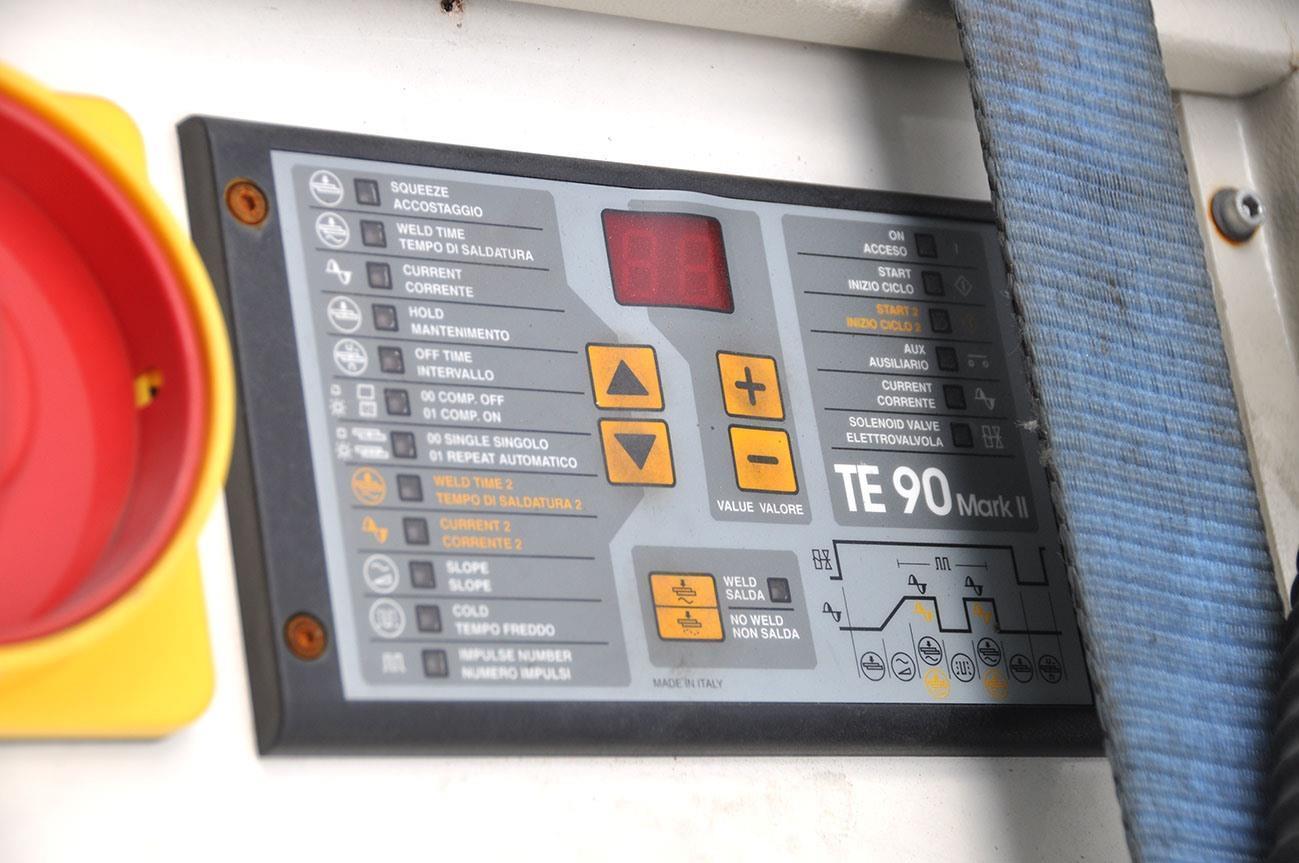 Tecna TE 90 68 kVa — Point- & seamweldingmachines — photo 4