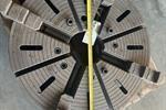 Chucks dia 900 / bore: 250 mm 