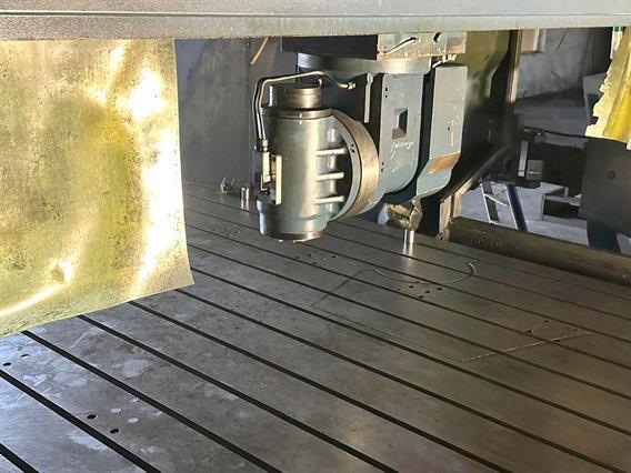 Johnford Dmc4100LH X: 4100 - Y: 2800 - Z: 800 mm CNC 5 axes