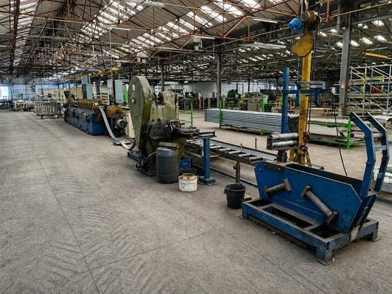 Jidet rollforming line with 7 tool sets sectional gates