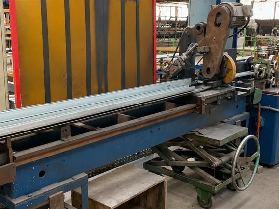 Jidet rollforming line with 7 tool sets sectional gates