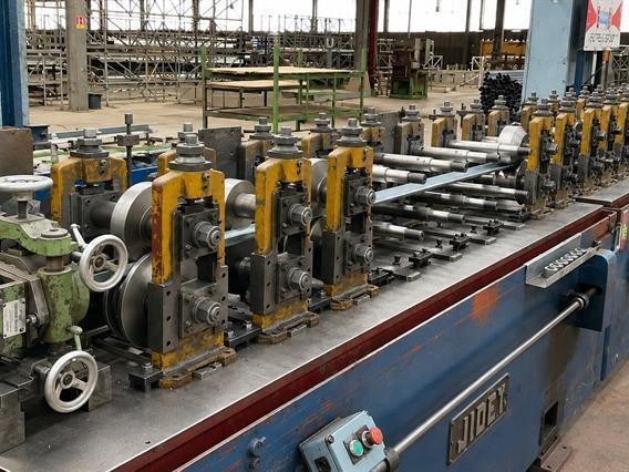 Jidet rollforming line with 7 tool sets sectional gates