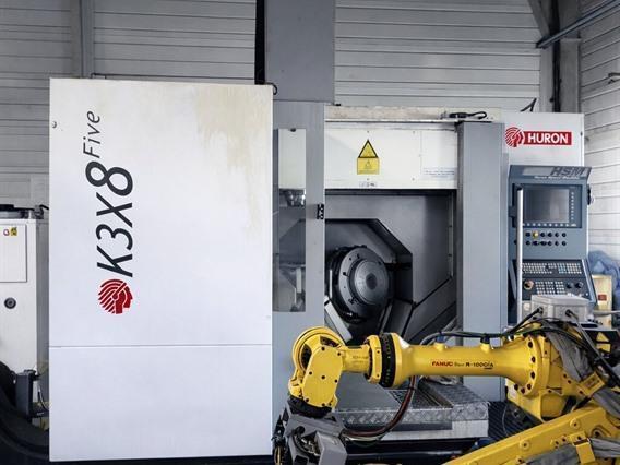 Huron K3X8F - X: 780 - Y: 700 - Z: 500 mm CNC - 5 axes